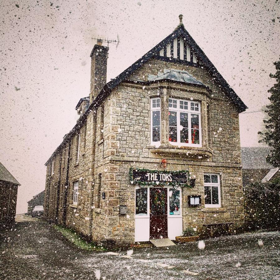 The Tors Hotel Okehampton Exterior photo